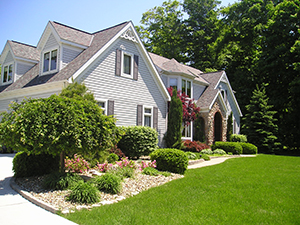 Landscapers and Lawncare Services in Woburn, MA